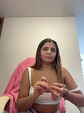 Snapshot of pamell_col chatting on 03.06.26 pamell col online show from 03.06.26