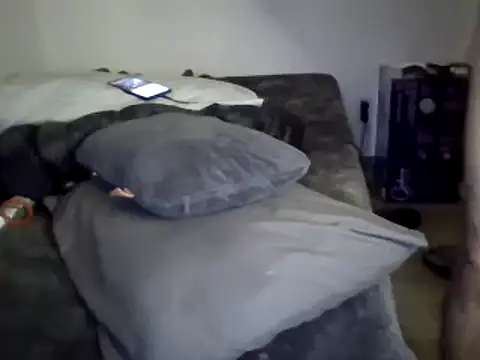 Snapshot of Iliketocooksquirt25 chatting on 02.21.25 Iliketocooksquirt25 online show from 02.21.25