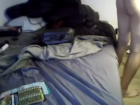 Snapshot of Iliketocooksquirt25 chatting on 02.26.25 Iliketocooksquirt25 online show from 02.26.25