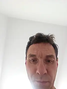 Snapshot of Iliketocooksquirt25 chatting on 09.29.25 Iliketocooksquirt25 online show from 09.29.25