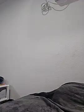 Snapshot of Iliketocooksquirt25 chatting on 10.20.25 Iliketocooksquirt25 online show from 10.20.25