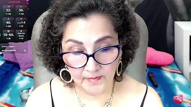 Snapshot of cataleya_mom chatting on 03.13.25 cataleya mom online show from 03.13.25
