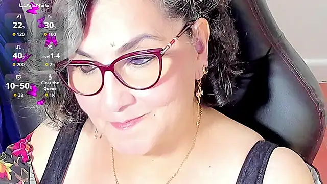 cataleya mom online show from 10.28.25