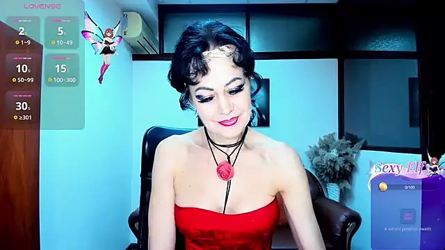 Snapshot of Silvia_Wallec chatting on 02.10.25 Silvia Wallec online show from 02.10.25
