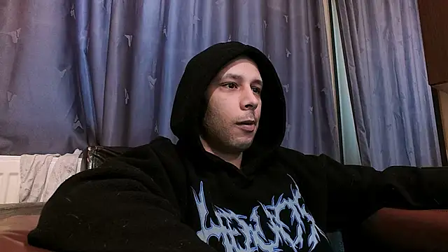 Snapshot of henryaxe chatting on 01.14.25 henryaxe online show from 01.14.25