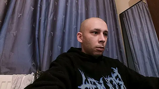 Snapshot of henryaxe chatting on 01.14.25 henryaxe online show from 01.14.25