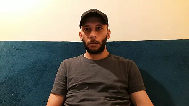 Snapshot of henryaxe chatting on 02.03.25 henryaxe online show from 02.03.25