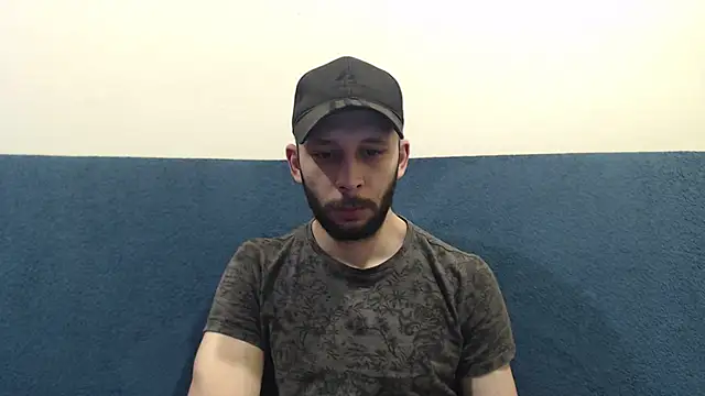 Snapshot of henryaxe chatting on 03.06.25 henryaxe online show from 03.06.25