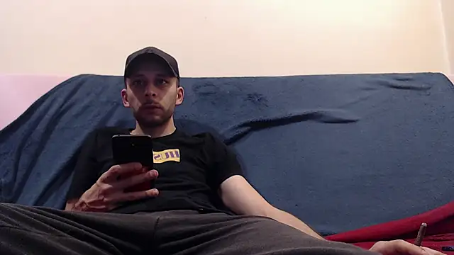 Snapshot of henryaxe chatting on 03.16.25 henryaxe online show from 03.16.25