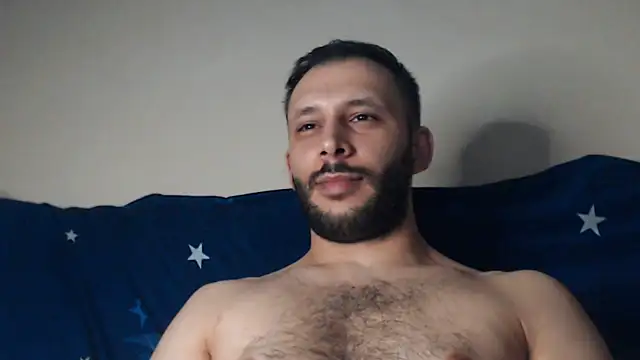 Snapshot of henryaxe chatting on 09.09.25 henryaxe online show from 09.09.25