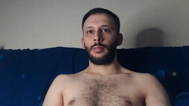 Snapshot of henryaxe chatting on 09.10.25 henryaxe online show from 09.10.25