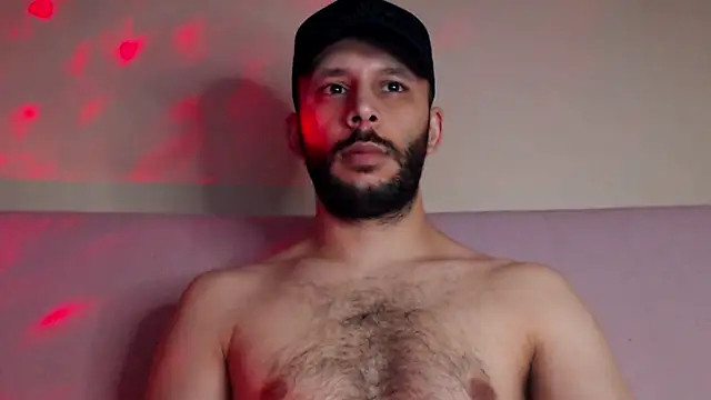 Snapshot of henryaxe chatting on 09.14.25 henryaxe online show from 09.14.25