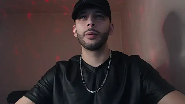 Snapshot of henryaxe chatting on 09.18.25 henryaxe online show from 09.18.25