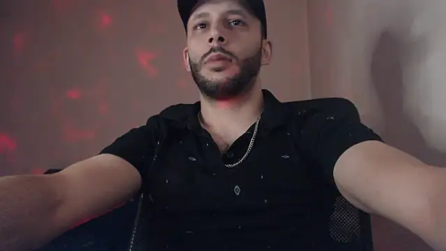 Snapshot of henryaxe chatting on 09.23.25 henryaxe online show from 09.23.25