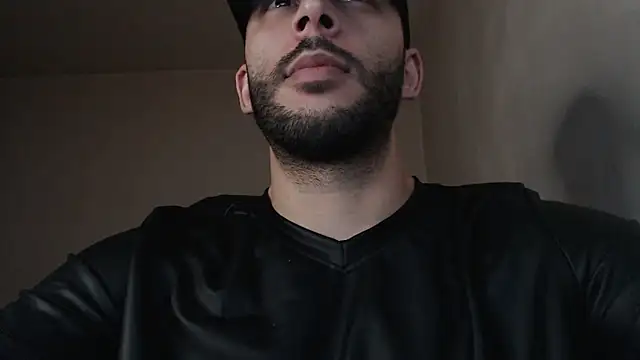 Snapshot of henryaxe chatting on 09.25.25 henryaxe online show from 09.25.25