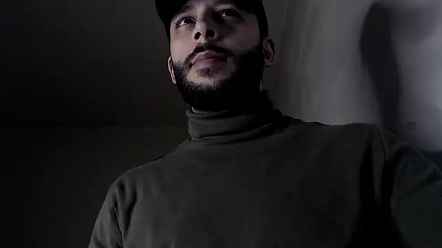 Snapshot of henryaxe chatting on 02.16.26 henryaxe online show from 02.16.26