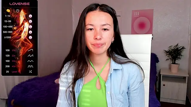 Snapshot of Geisha_Anna chatting on 09.20.25 Geisha Anna online show from 09.20.25