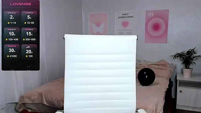 Snapshot of Geisha_Anna chatting on 11.03.25 Geisha Anna online show from 11.03.25