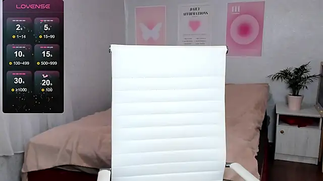 Snapshot of Geisha_Anna chatting on 11.09.25 Geisha Anna online show from 11.09.25