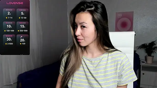 Snapshot of Geisha_Anna chatting on 11.19.25 Geisha Anna online show from 11.19.25