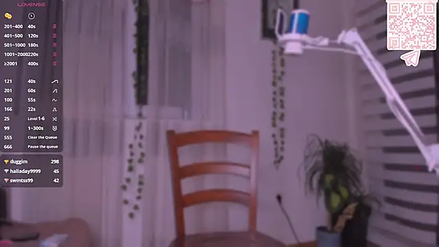 Freakcute  online show from 02.11.26