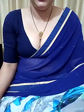 Snapshot of Priya_Boudi chatting on 01.21.25 Priya Boudi online show from 01.21.25