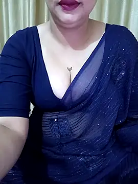 Snapshot of Priya_Boudi chatting on 02.05.25 Priya Boudi online show from 02.05.25