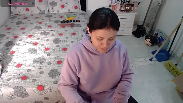 soniafuckboobs online show from 04.01.26