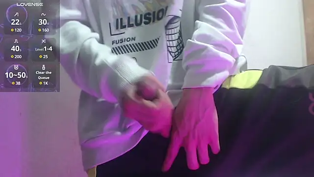 Snapshot of GrayHornyX chatting on 01.09.25 GrayHornyX online show from 01.09.25