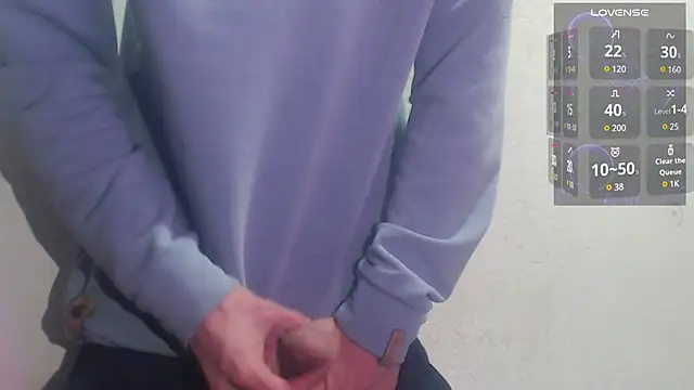 Snapshot of GrayHornyX chatting on 03.21.25 GrayHornyX online show from 03.21.25