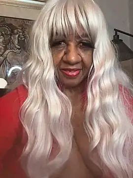 BreanaDivine online show from 03.06.26