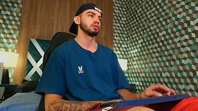 Michael magno online show from 09.15.25