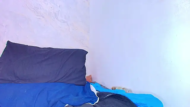 Snapshot of sofi_balvin chatting on 02.26.25 sofi balvin online show from 02.26.25