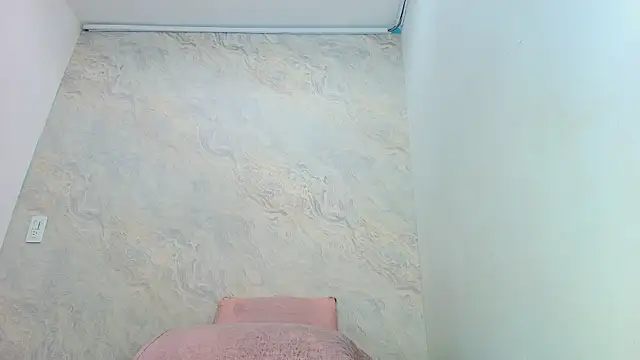 Snapshot of sofi_balvin chatting on 03.19.25 sofi balvin online show from 03.19.25