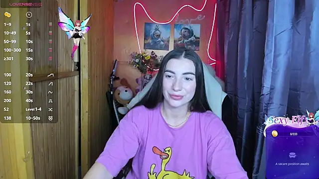 Snapshot of Fiery_Brunette_ chatting on 01.25.25 Fiery Brunette online show from 01.25.25