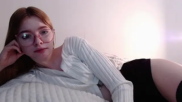 Snapshot of Sataobby chatting on 12.13.24 Sataobby online show from 12.13.24