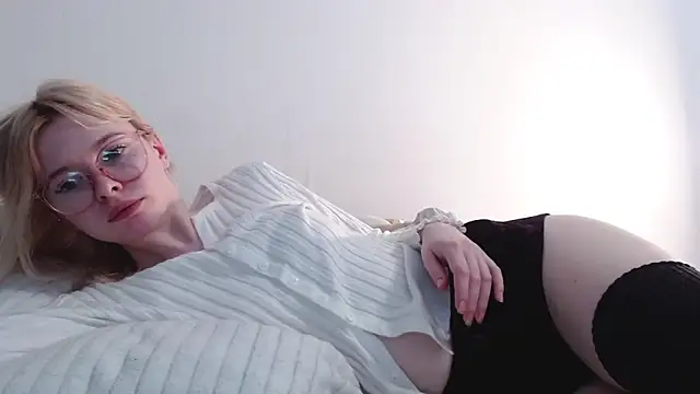 Snapshot of Sataobby chatting on 01.13.25 Sataobby online show from 01.13.25