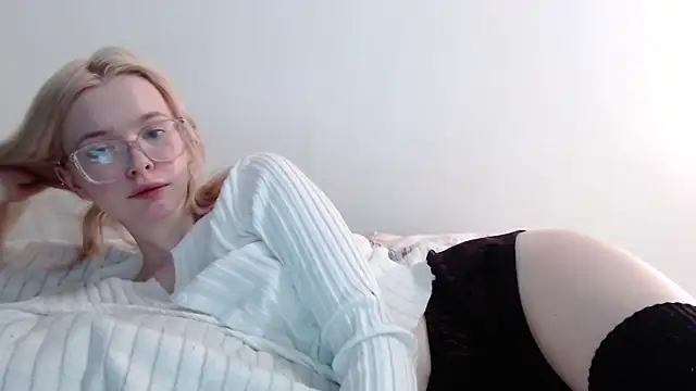 Snapshot of Sataobby chatting on 01.20.25 Sataobby online show from 01.20.25