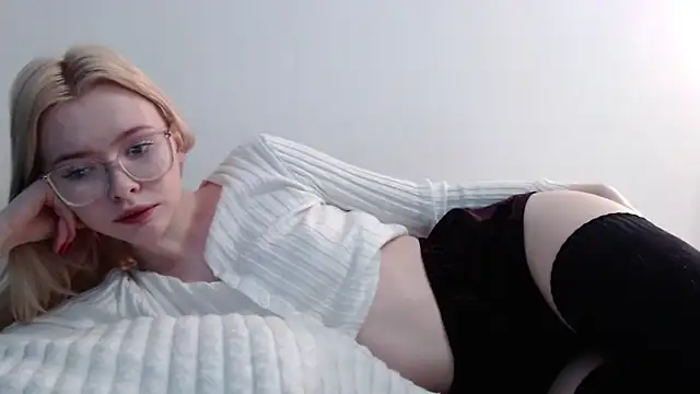 Snapshot of Sataobby chatting on 01.27.25 Sataobby online show from 01.27.25