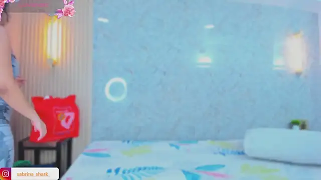 Snapshot of sabrina_shark_ chatting on 11.28.25 sabrina shark online show from 11.28.25