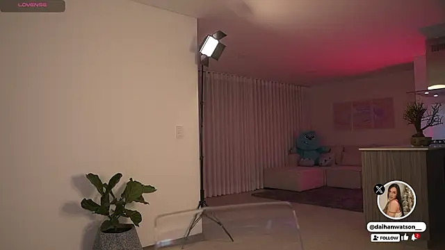 Daihanwatson  online show from 02.21.26