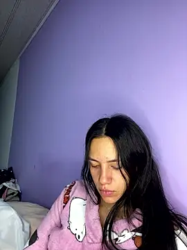 hannahb-e online show from 12.07.24