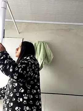 hannahb-e online show from 11.01.25