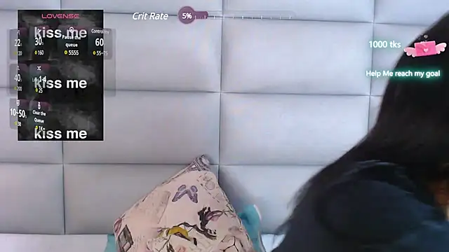 emily brontee  online show from 02.03.25