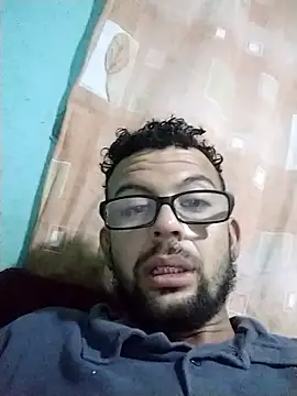 Snapshot of Meu_prazer_e_te_satisfaze chatting on 01.15.26 Meu prazer e te satisfaze online show from 01.15.26