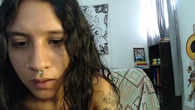 AlinaWoolf  online show from 12.10.24