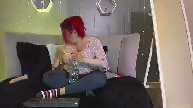 Snapshot of Sammy_owens_ chatting on 02.12.25 Sammy owens online show from 02.12.25