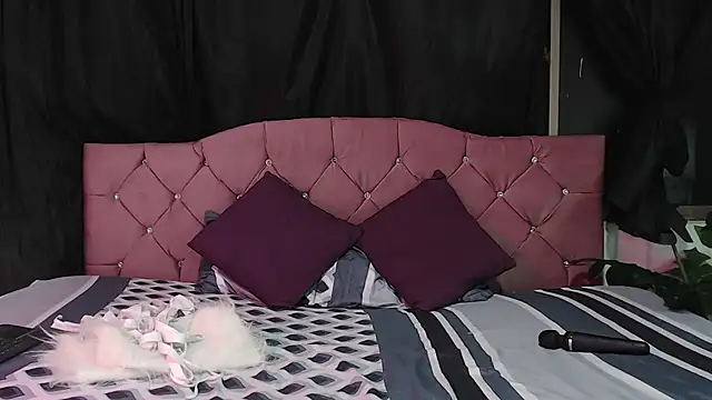 Cataleya divine online show from 10.15.25