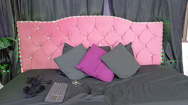 Cataleya divine online show from 03.12.26