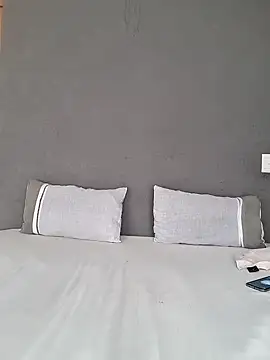 Jazmine-Blue online show from 12.28.24